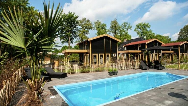 Bijzondere Overnachting Gelderland Uddel Wellness vakantiepark de Eikensingel4