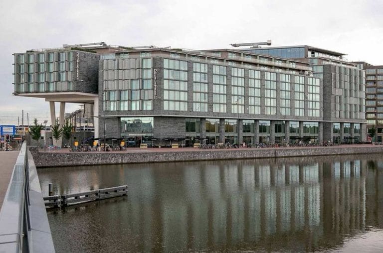 Bijzondere Overnachting Origineel Overnachten Double Tree by Hilton Hotels met prachtig uitzicht over Amsterdam19