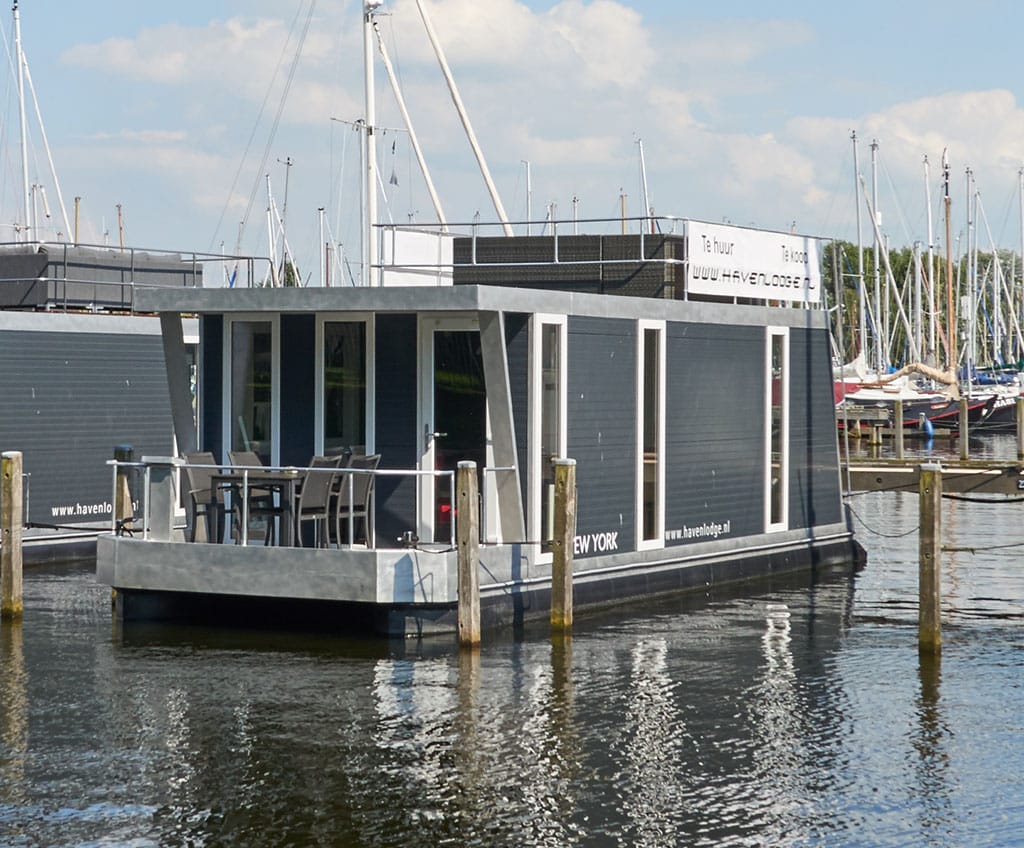 Bijzondere Overnachting Origineel Overnachten Slapen in een havenlodge op het water10