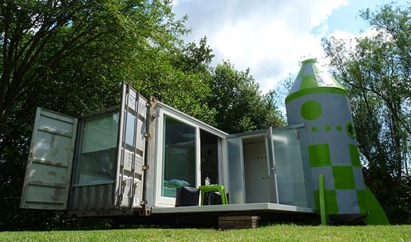 Bijzondere Overnachting Origineel Overnachten Slapen in een raket Spacemees Vreemde Vogel Vlaardingen1