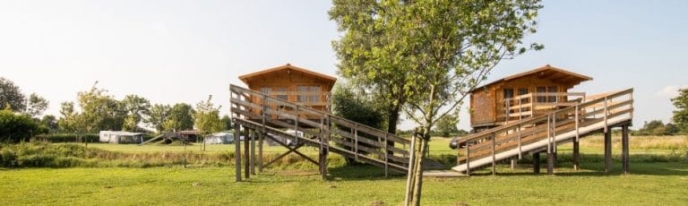 Bijzondere Overnachting Origineel Overnachten Slapen in paalhutten4