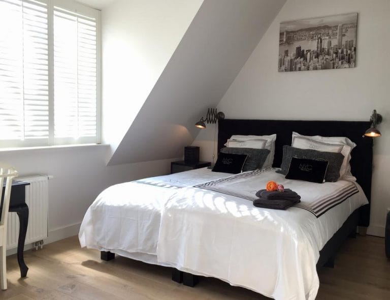 Bijzondere Overnachting Origineel Overnachten Slapen vlakbij de kust - Hotel Het Oude Raadhuis Castricum4