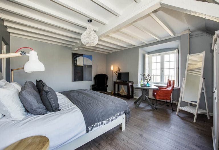 Bijzondere Overnachting Romantisch overnachten in Kasteel Slot Doddendael in Ewijk10