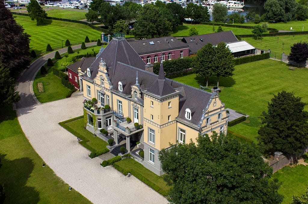 Bijzondere Overnachting Slapen in Kasteel Hoogenweerth Maastricht Limburg2