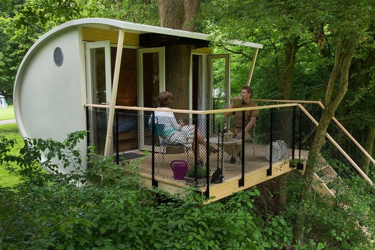 Bijzondere-Overnachting-Slapen-in-een-boomhut-Buytenplaets-Suydersee16