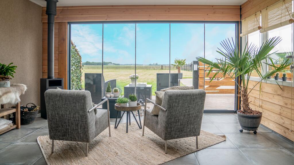 Originele-overnachting-slapen-in-een-Drentse-Boerenlodge-2