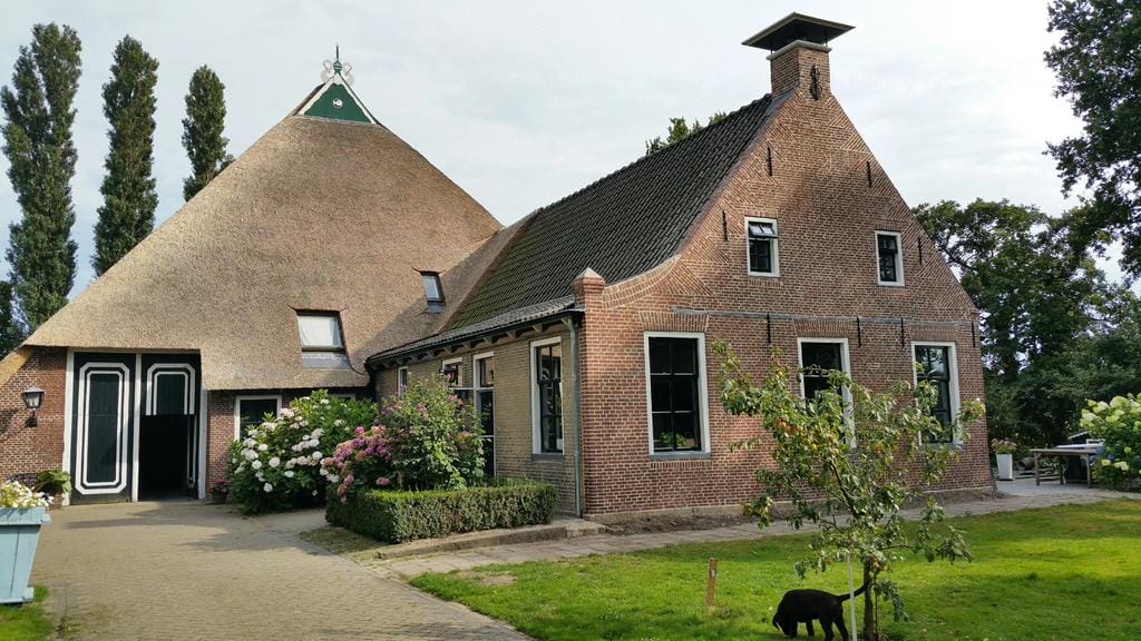 Bijzondere Overnachting Origineel Overnachten Landelijk overnachten in deze Friese Lyklamastate1