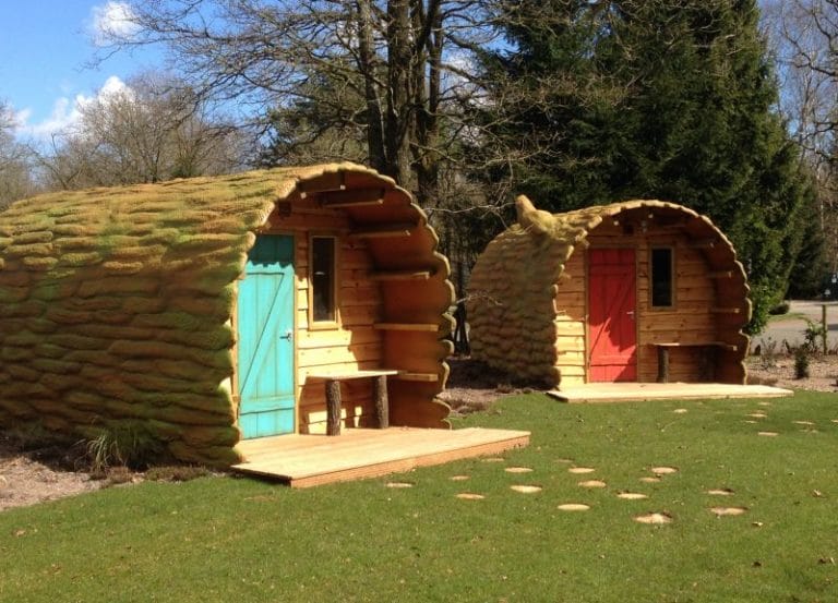 Bijzondere Overnachting Origineel Overnachten Slapen in een boomstam op Veluwe Camping De Pampel1