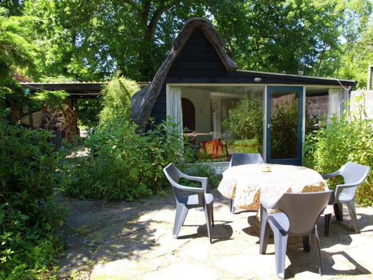 Bijzondere Overnachting Origineel Overnachten Vakantiehuis het Roefje in Bergen aan Zee1